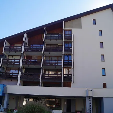 T2 En Duplex, 6 Pers, Parking, Aux Pieds, Sauze - Fr-1-165a-108